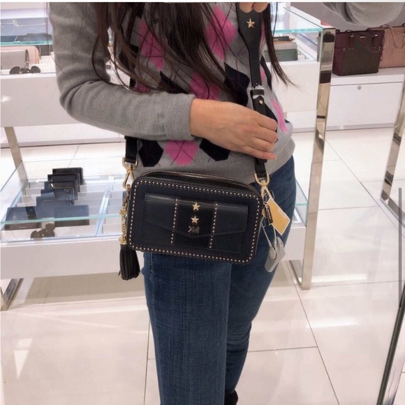 💕 Michael Kors Small Pocket Studded Leather Camera Bag in Admiral Black - Picture 12 of 16